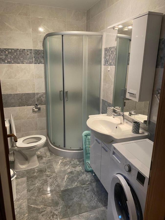 Apartmán App Tony Dramalj Exteriér fotografie